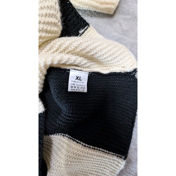 Women's Sweater Size XL Turtleneck Thick Knit Tan Black - Picture 8 of 10